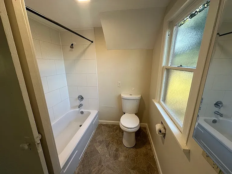 11625 NW Thompson Rd — Photo 8