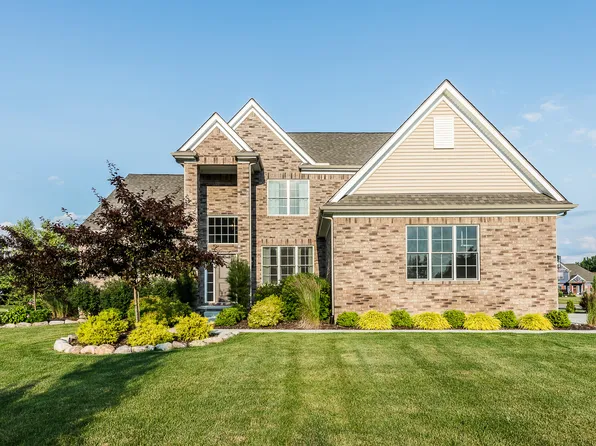 1466 Saint James Blvd, Ann Arbor, MI 48108