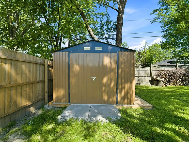 4520 Ohio St — Photo 25