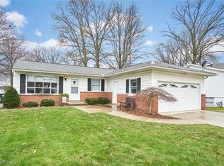 448 Melony Ln, Tallmadge, OH