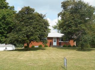 4774 Hallsville Rd, Kenney, IL 61749