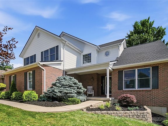 2nd image of 751 Bristol View Dr