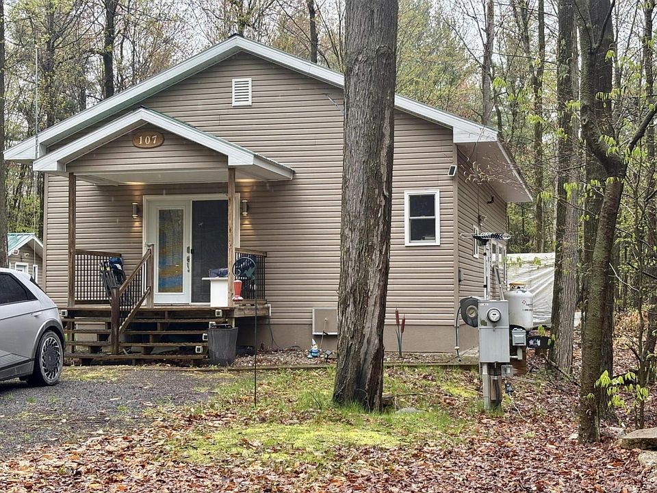 1st image of 107 Pinewood Dr