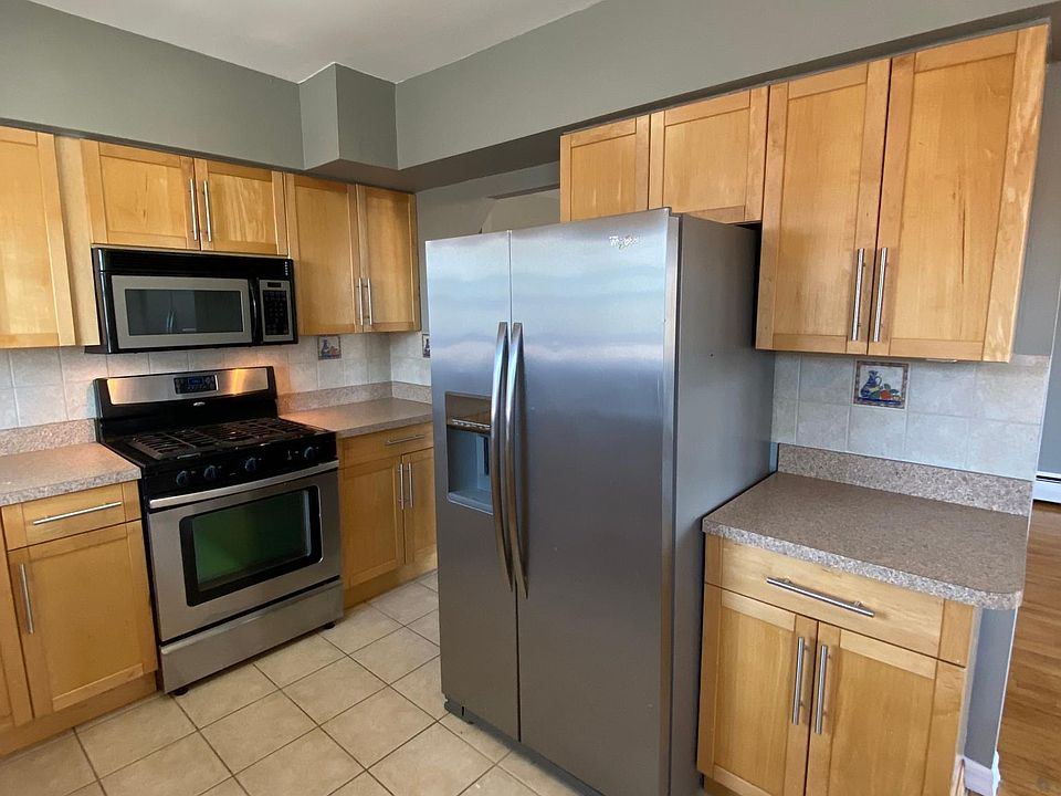 1st image of 2746 Harway Ave Floor 2