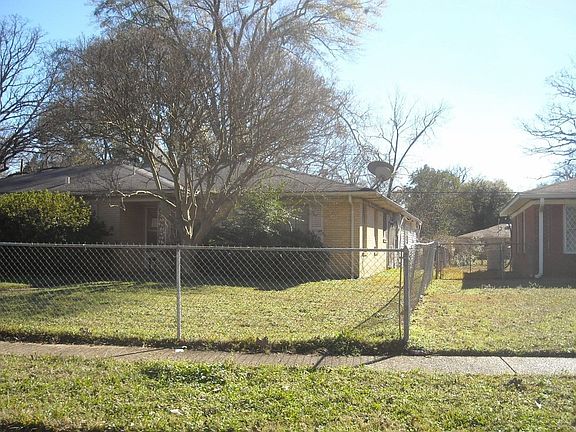 2nd image of 2003 Alma St