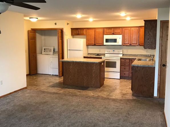 1958 Cypress Ct NE Unit 7