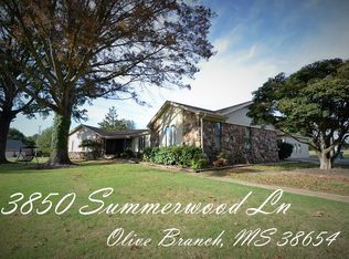 3850 Summerwood Ln, Olive Branch, MS 38654