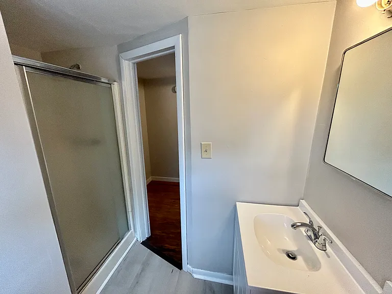 4104 Burton Ave — Photo 20