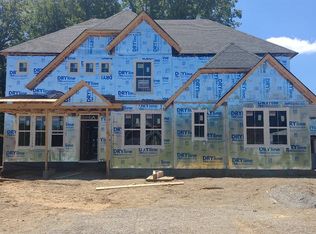 1687 Bluffton Terrace Dr, Maineville, OH 45039