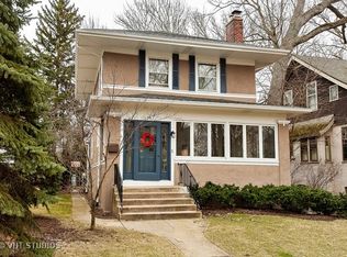 124 Woodbine Ave, Wilmette, IL