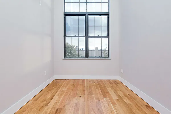 Rented by Nooklyn NYC LLC | media 16