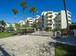 2636 Ocean Dr APT 404, Vero Beach, FL 32963