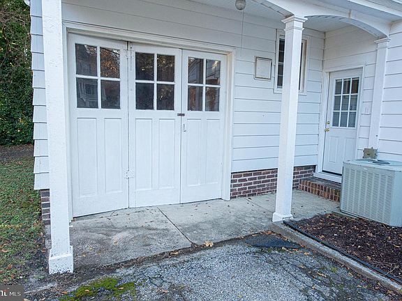 5th image of 715 Camden Ave