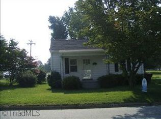 2410 Yanceyville St, Greensboro, NC 27405