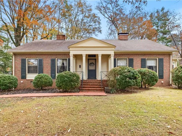 736 N College St, Cedartown, GA 30125