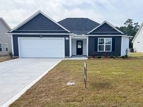 1712 Ramsdale Rd, Hope Mills, NC 28348