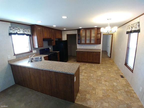 5th image of 4 Sauk Ct