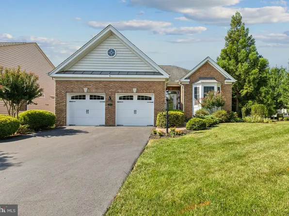 15142 Fog Mountain Cir, Haymarket, VA 20169