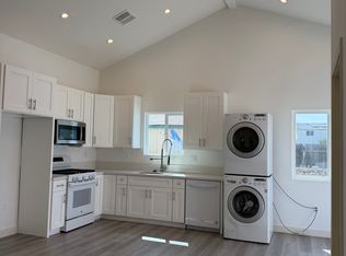 8642 Baring Cross St, Los Angeles, CA 90044