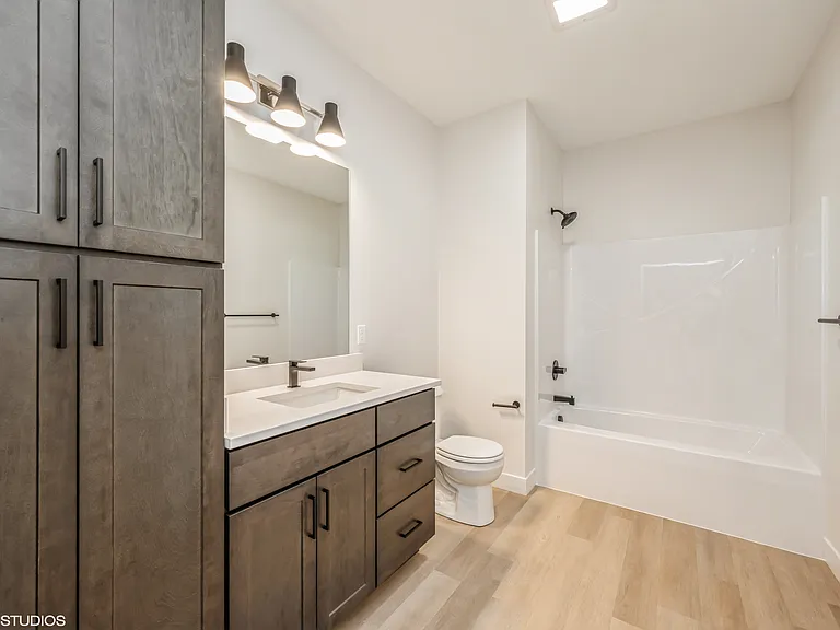 Fulton Lofts — Photo 29