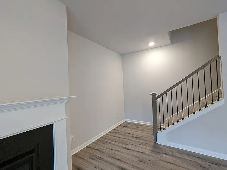 241 Clark Lake Ln — Photo 15