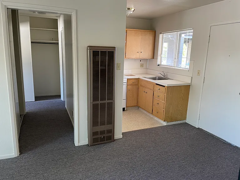 2033 Haste Street — Photo 22