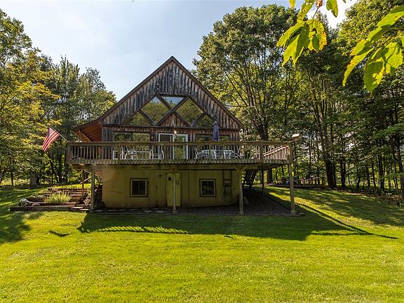 2nd image of 2074 Bramley Mountain Rd