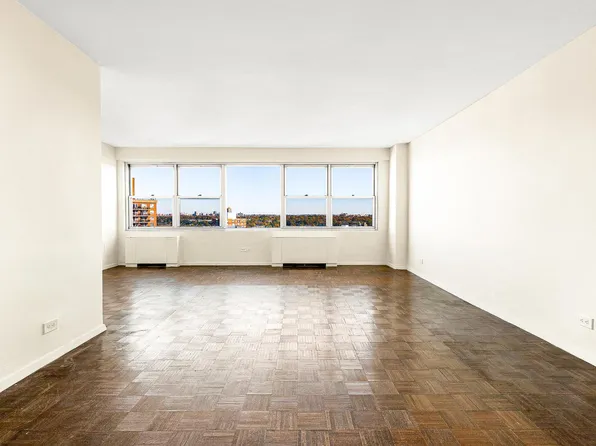 111-20 73rd Avenue image 8 of 22