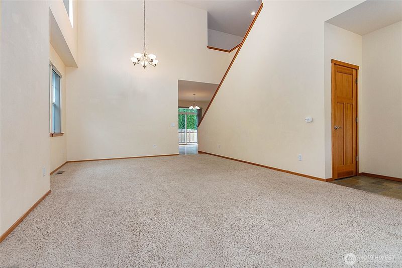 5th image of 4005 Springland Lane