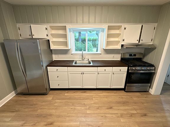3rd image of 61 Bernards Ave #1