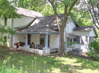 15 S West Ave, Fayetteville, AR 72701