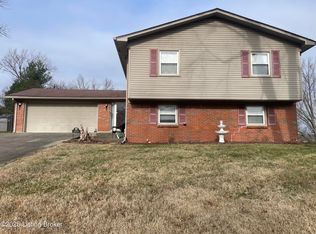 2618 Windsor Forest Dr, Louisville, KY 40272