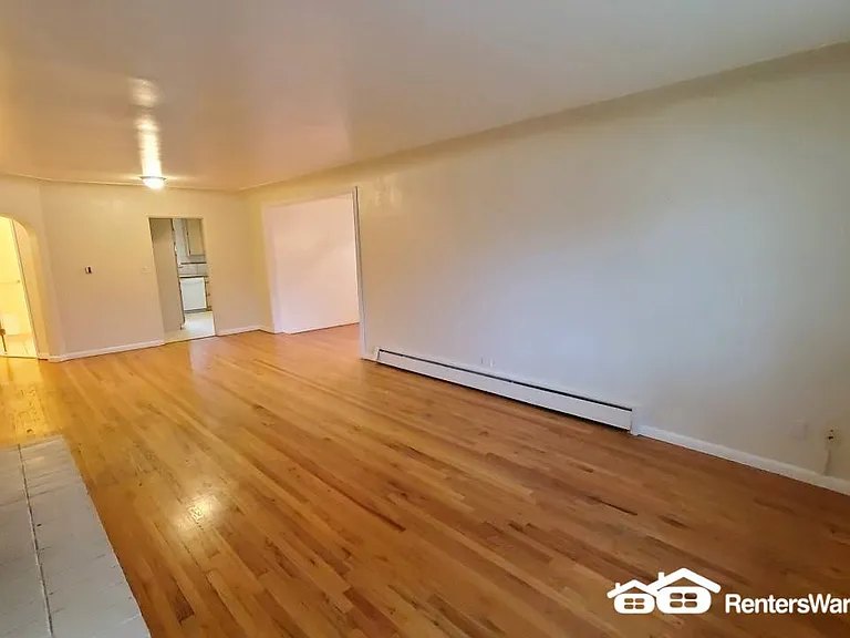 2225 S Cherry St — Photo 24