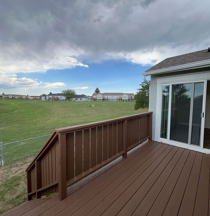 1st image of 239 Mellette Ct