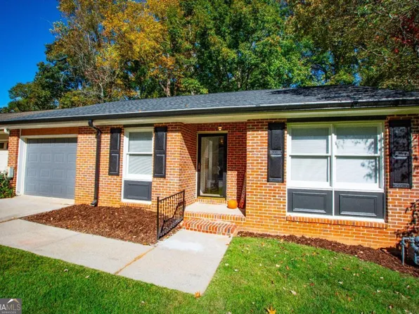 151 Wrenwood Ln, Carrollton, GA 30117
