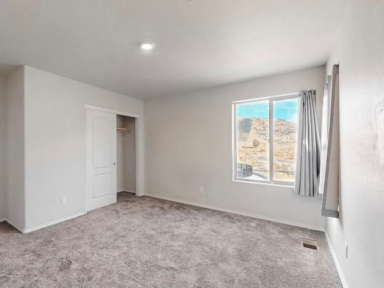 1504 Gulfstream Dr SE — Photo 14