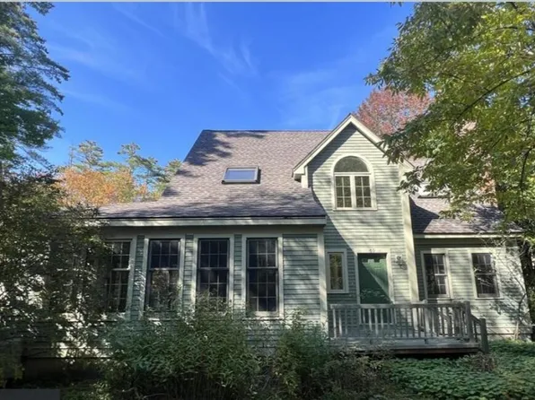 69 Glen Road, Yarmouth, ME 04096