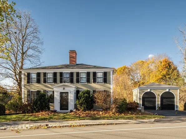 70 Elm St, Andover, MA 01810