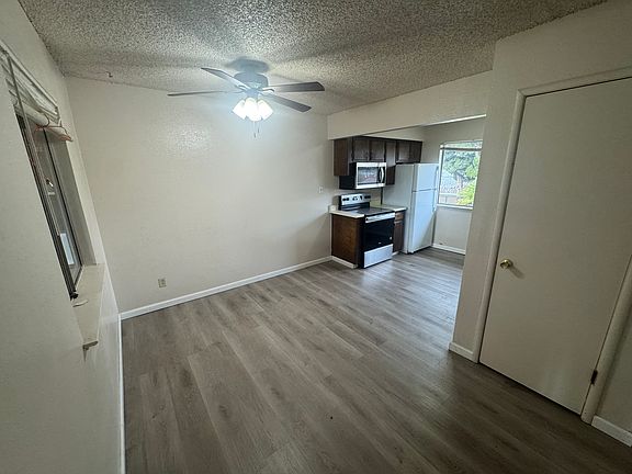 2nd image of 281 Julie Dr APT 3