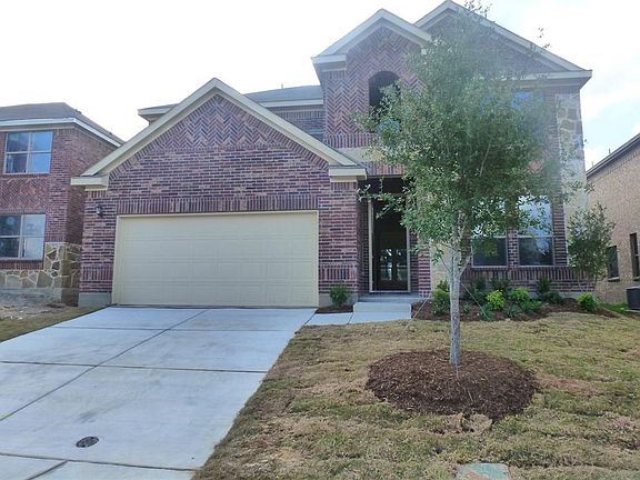 2nd image of 2808 Golfview Dr