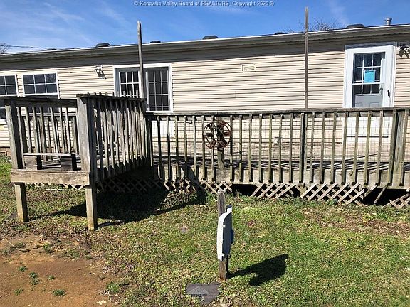 3rd image of 17 Saratoga Ln