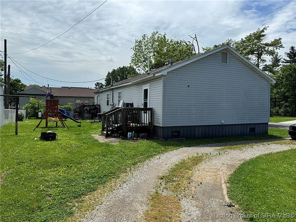 2nd image of 101-103 Riley Avenue