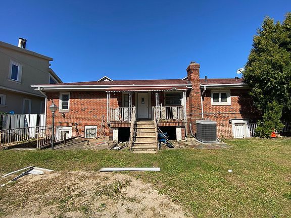 2nd image of 7324 Avenue V