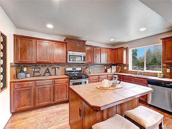 5th image of 27018 NE 145th St