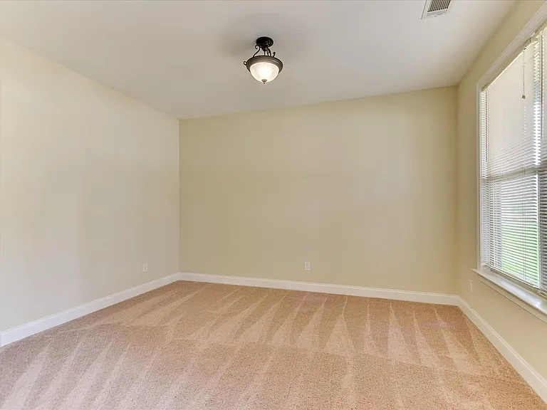 4215 Windslow Dr — Photo 26