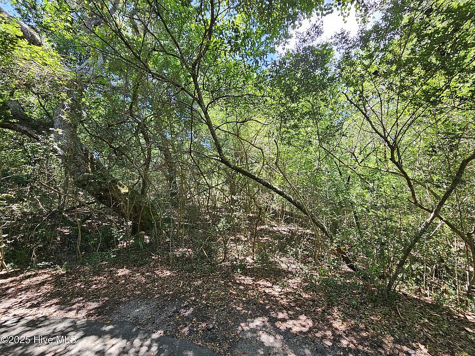 2nd image of 5 Brunswick Court LOT 952