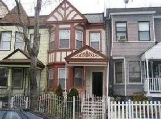 823 Ridge St, Newark, NJ 07104