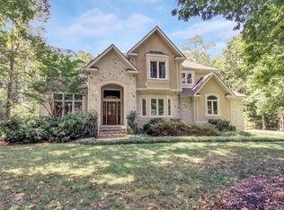 5912 Fox Club Ln, Midlothian, VA 23112