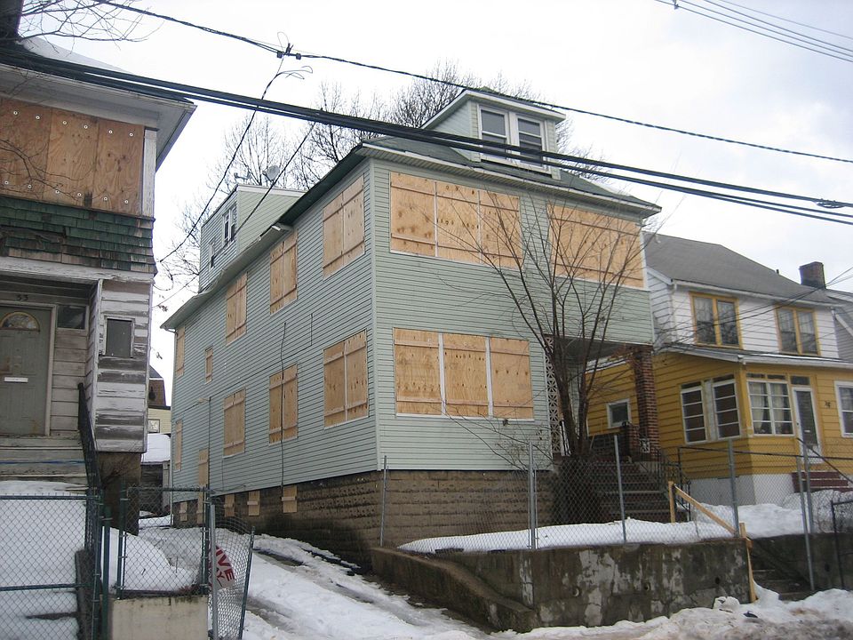 1st image of 55-57 N Munn Ave