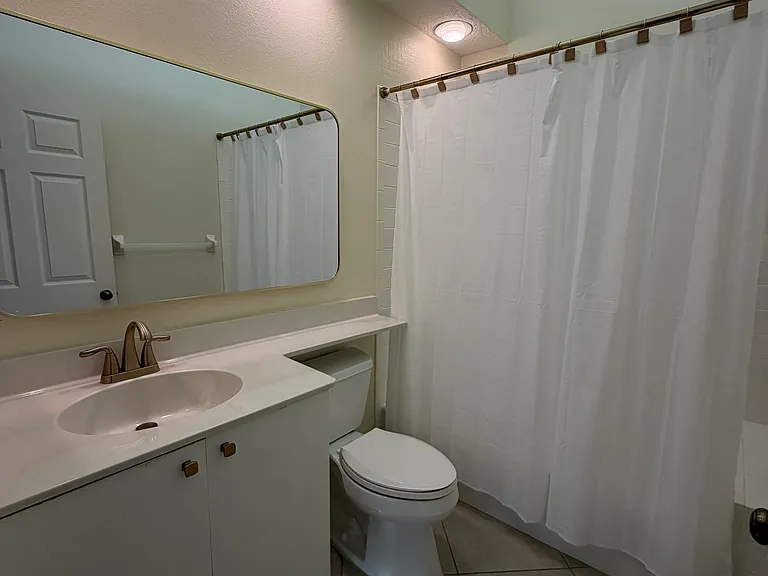 7630 Whitebridge Gln — Photo 18